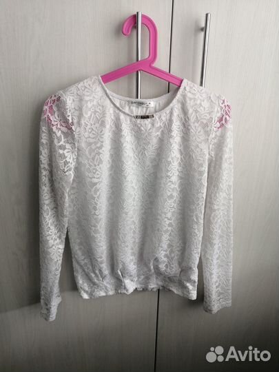 Блузка белая