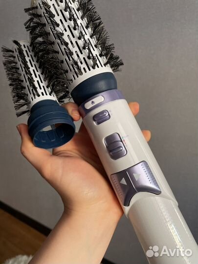 Фен-щетка Philips HP 8665/00