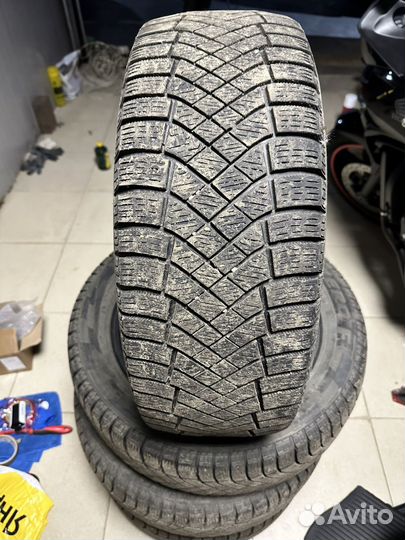 Pirelli Ice Zero FR 205/55 R16 T