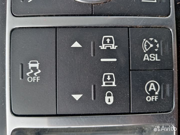 Блок управления подвеской на Рейнж Ровер IV 2016г