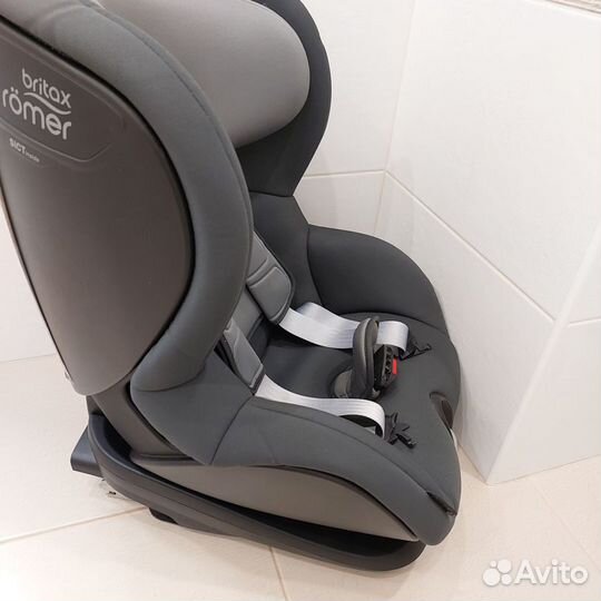 Автокресло britax romer trifix 2 i size grey