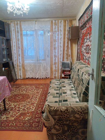 2-к. квартира, 48 м², 3/5 эт.