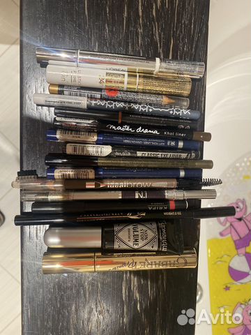 Карандашы, тушь, консиллер, строгалка