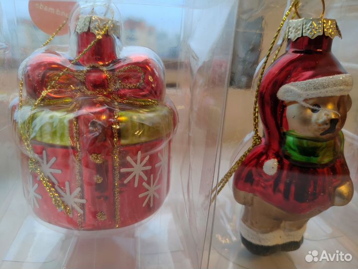 Елочные игрушки из стекла