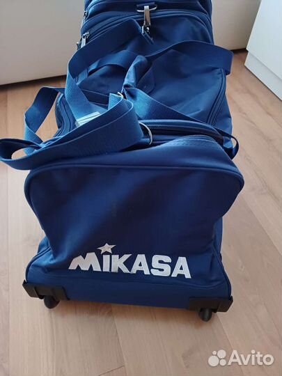 Сумка mikasa новая на колесиках с выдв. ручкой