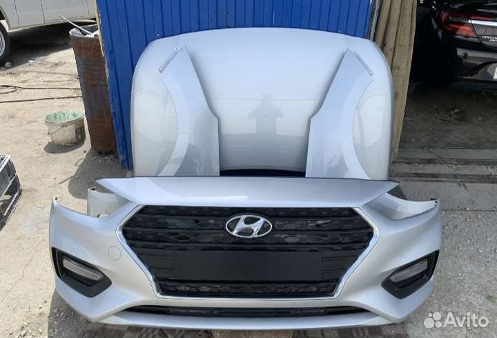 Hyundai Solaris 2 бампер передний серебристый