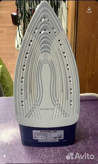 Утюг Polaris PIR 2480AK