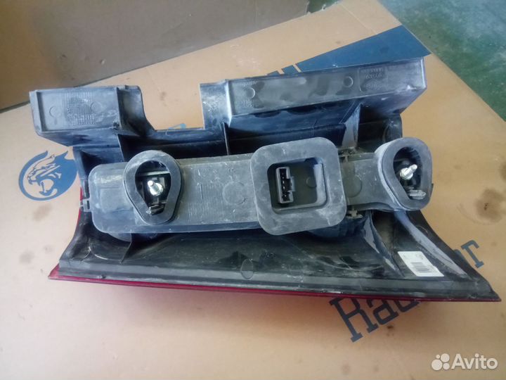 Фонарь задний правый LADA Largus 2012) 8200864610