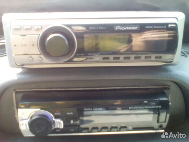 Mагнитола Pioneer