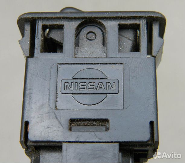 Кнопка омывателя фар Maxima A32