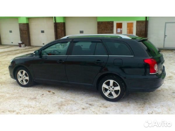 Дефлекторы боковых окон Toyota Avensis Универса