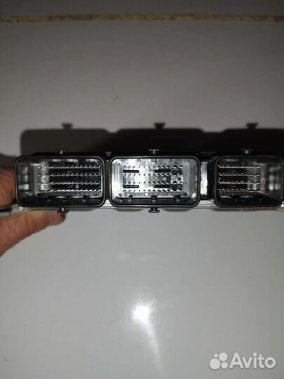 Блок управления двигателем Renault Duster