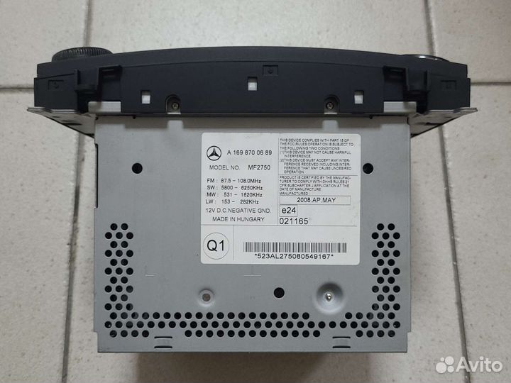 Магнитола Mercedec w639