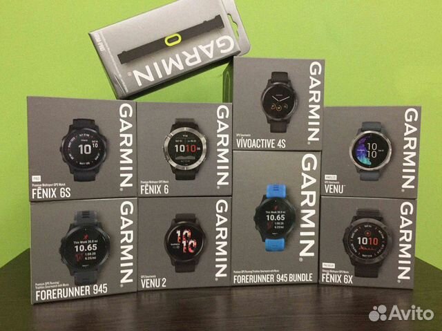 Часы Garmin Fenix 7S Sapphire & Light Sand Band