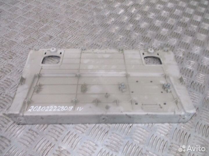 Накладка кабины Iveco 5801438530