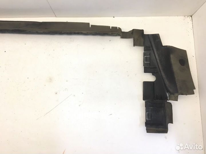 Воздуховод радиатора передний Mercedes-Benz