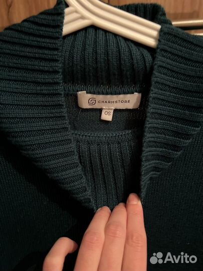 Свитер шерстяной женский Charmstore 42-44