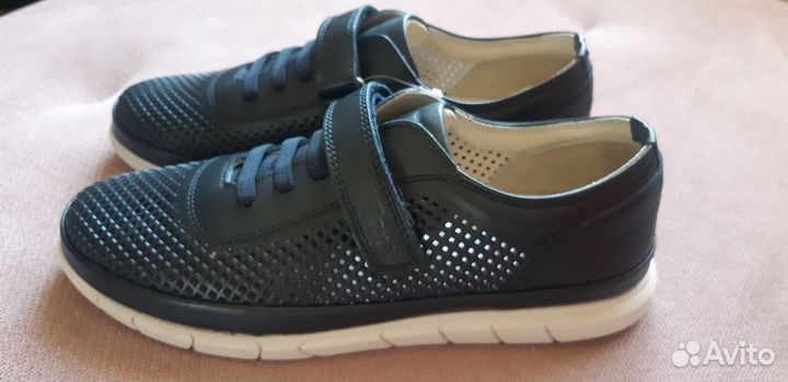 Полуботинки