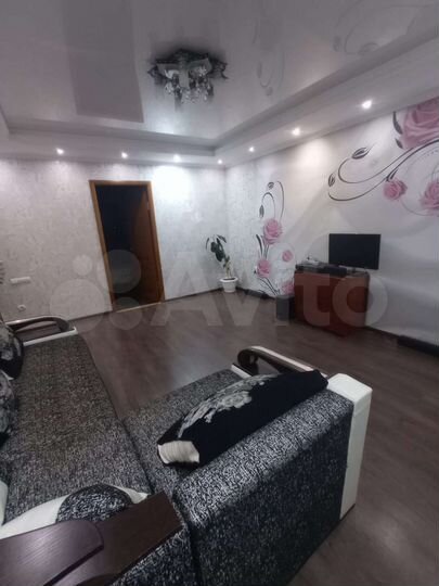 4-к. квартира, 82 м², 5/6 эт.