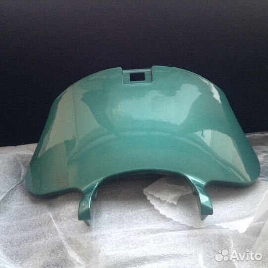Новая оригинальная крышка лючка Yamaha XL 700