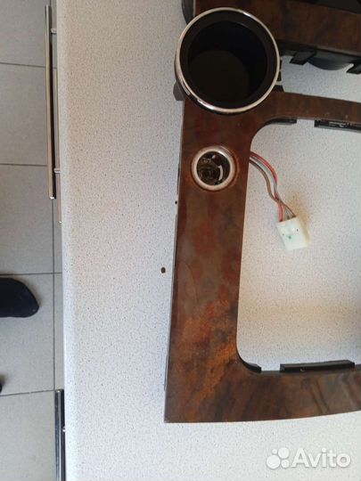 Кулисная накладка Фольксваген touareg