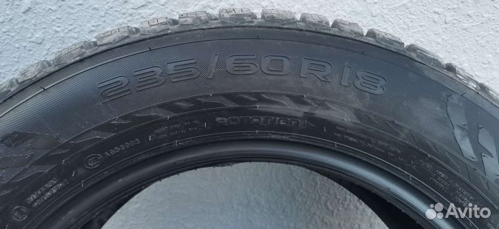 Nokian Tyres Hakkapeliitta 9 SUV 235/60 R18