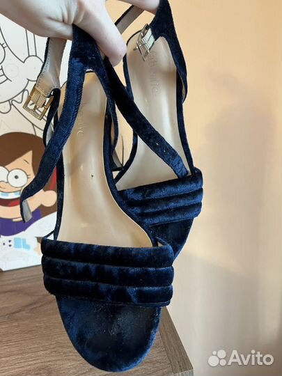 Босоножки женские 37 размер