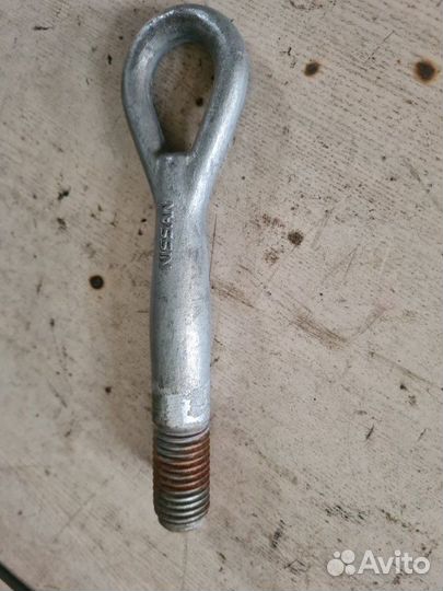 Крюк буксировочный Nissan Juke F15 HR16DE 2014