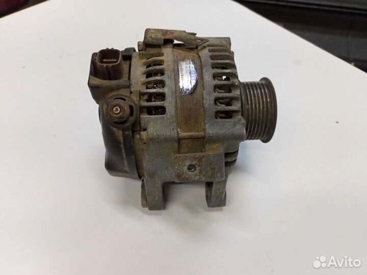Генератор на Toyota RAV4 2004гв