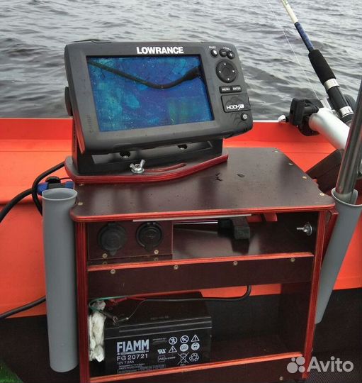 Столик-подставка -консоль для крепления эхолота