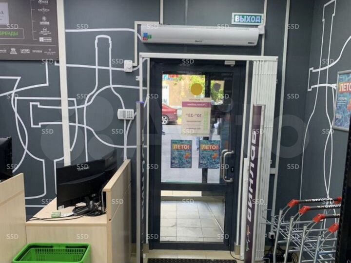 Продам торговое помещение, 147.8 м²