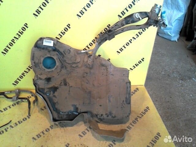 Бак топливный (бензобак) Volkswagen Passat (B6)