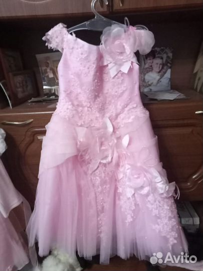 Нарядное платье для девочки