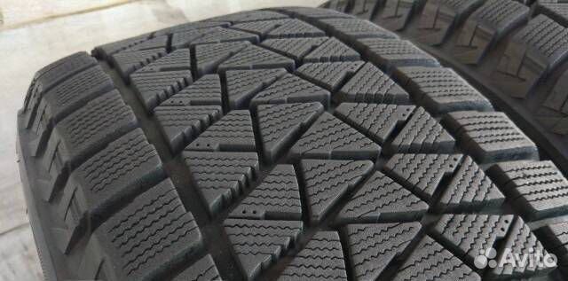 Bridgestone Winter Dueler DM-Z2 235/55 R18 102