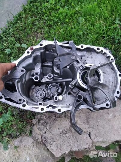 Коробка передачи Nissan Almera