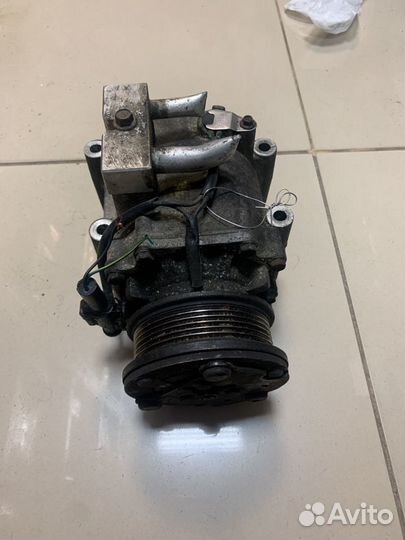 Компрессор кондиционера Ford Mondeo 3 1.8-2.0