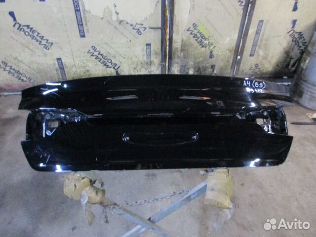 Крышка багажника Audi A4 B9 2015 (8W5827025J)