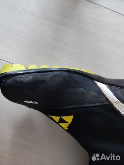 Лыжные коньковые ботинки fischer