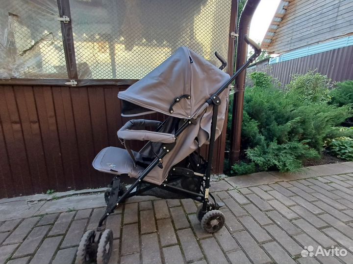 Коляска трость