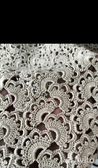 Платье ручной вязки