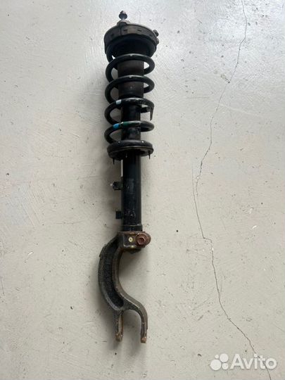 Амортизатор передний правый Genesis Gv80 2021