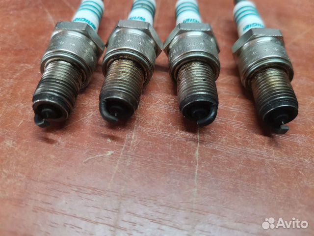 Свечи зажигания иридиевые Denso vw20, б/у