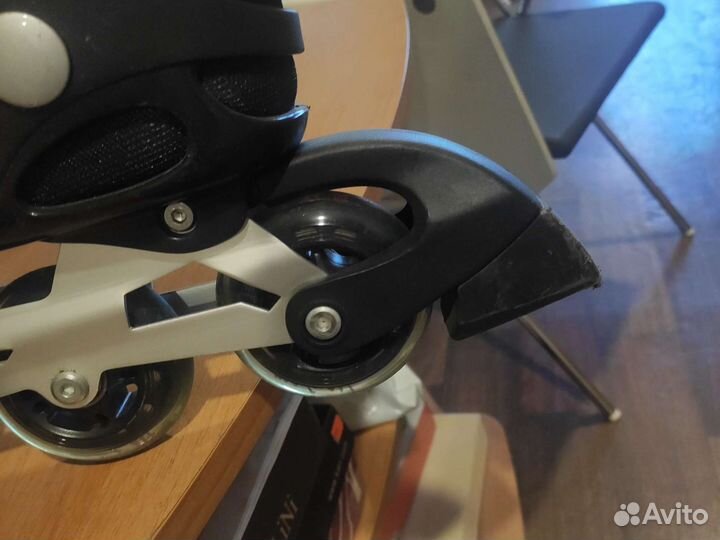 Роликовые коньки женские