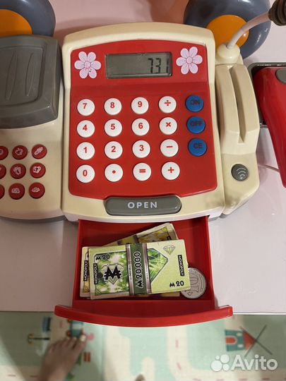 Тележка с фруктами и касса игрушечная