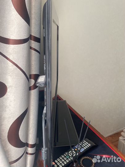 Телевизор samsung