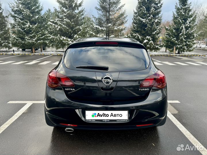 Opel Astra 1.4 AT, 2011, 126 000 км