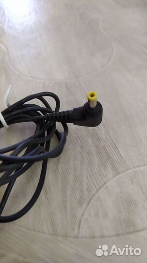 Зарядное устройство для телефона