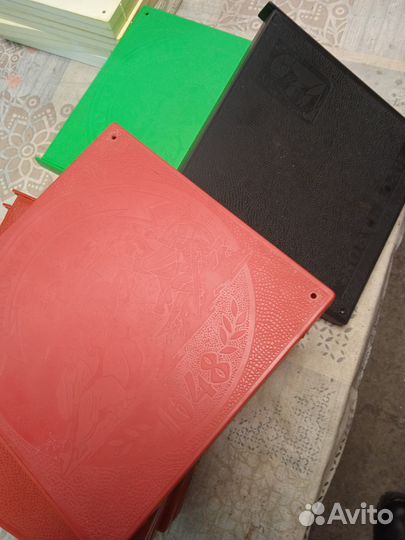 Пластиковые коробки для магнитных лент