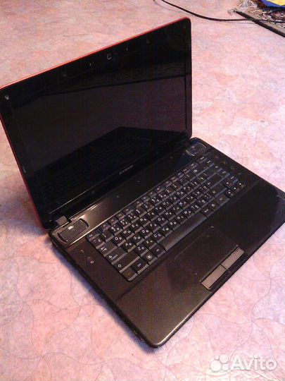 Рабочий ноутбук Lenovo Ideapad y560 (i7 8 потока)