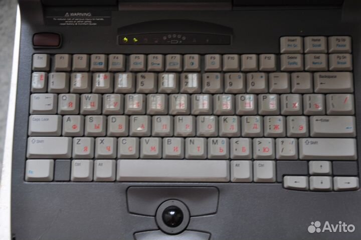 Один из первых ноутов compaq contura420c